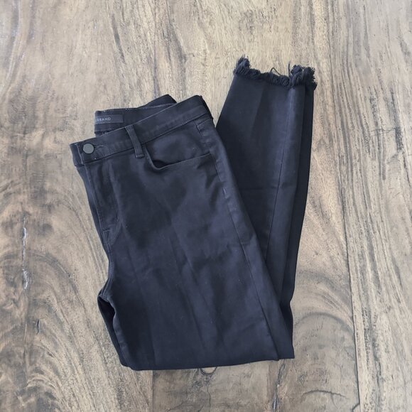 J Brand Alana Black High Waisted Distressed Skinny Frayed Hem Ankle Jeans - 31 - Picture 1 of 9
